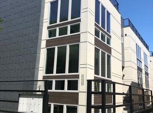 6135 N Ravenswood Ave #2, Chicago, IL 60660