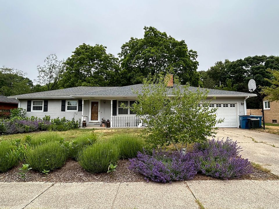 1st image of 1015 Orchard Ave