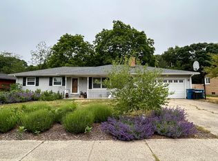 1015 Orchard Ave, Grand Haven, MI 49417