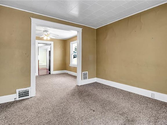 4th image of 1215 22nd St