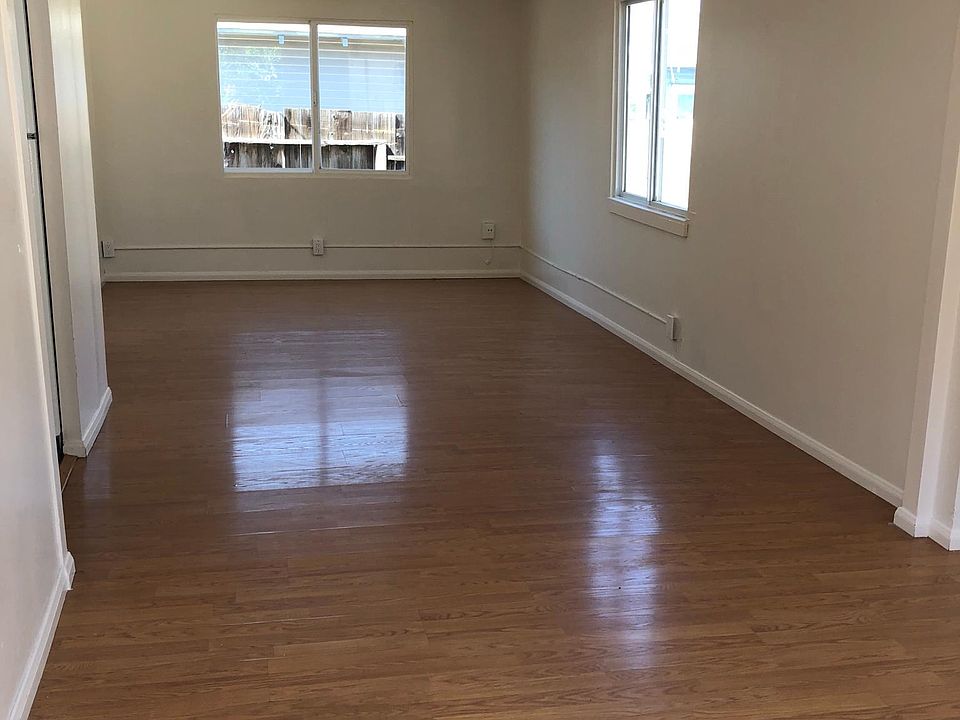 1st image of 4454 Copeland Ave