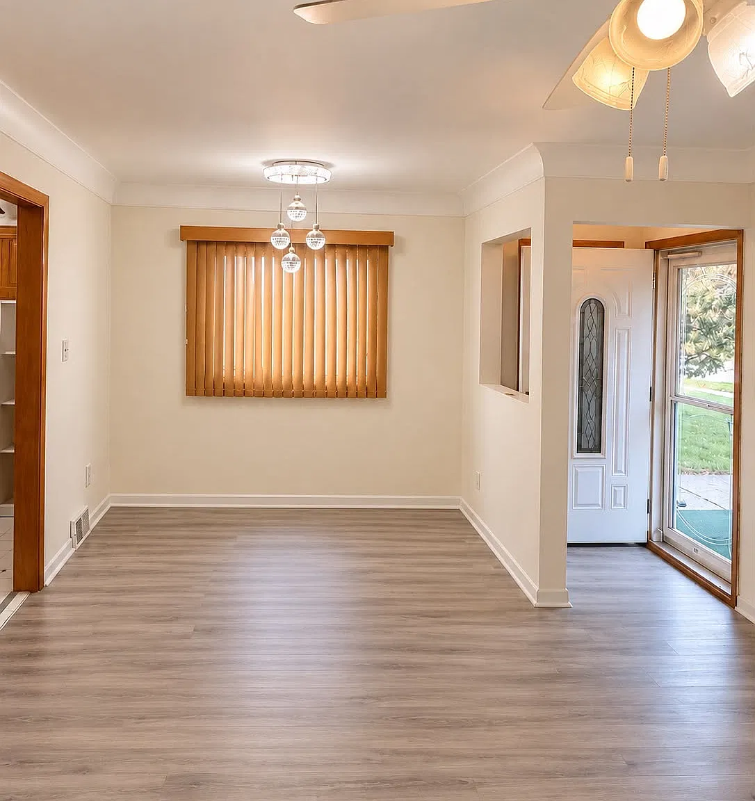 3 bed, 1024 sqft, $1,650 — Photo 3