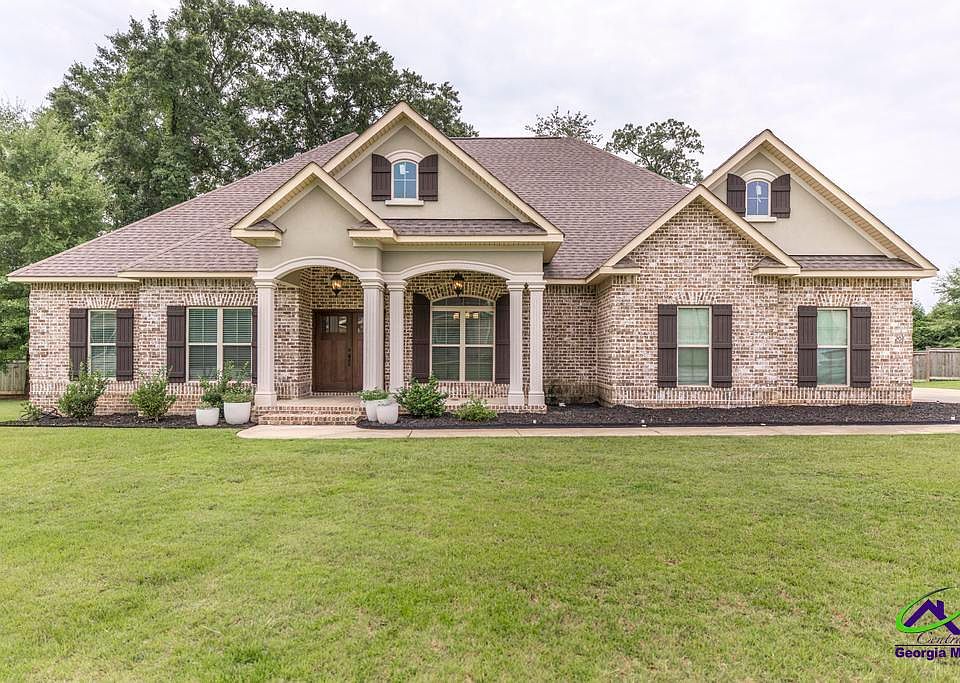 1st image of 208 Buckhead Forest Dr