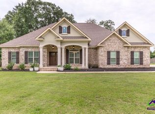 208 Buckhead Forest Dr, Warner Robins, GA 31088