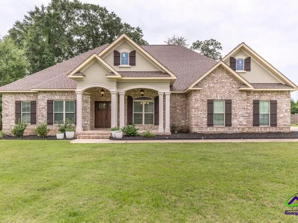 208 Buckhead Forest Dr, Warner Robins, GA 31088