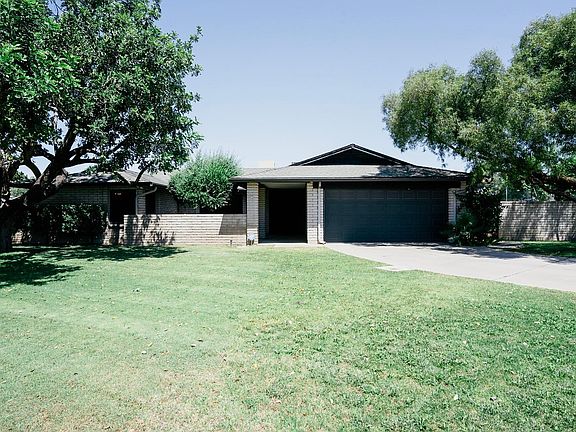3rd image of 12802 N 44th Ave