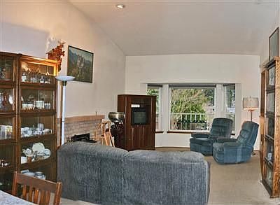 2nd view living room