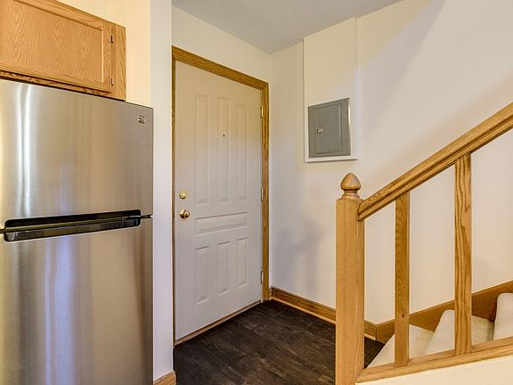 3rd image of 614 Portland Ave APT 99