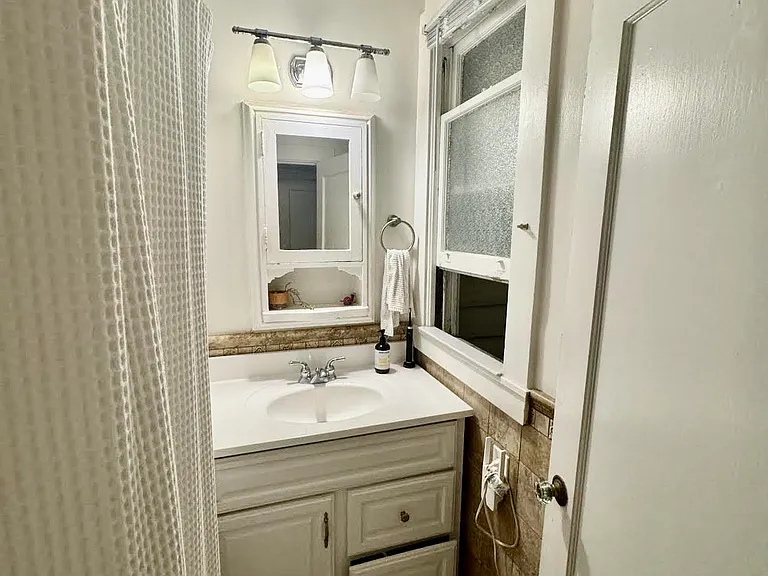 3444 Divisadero St — Photo 16