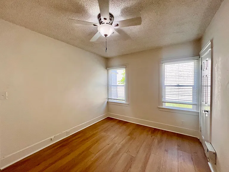 Bedroom (2)