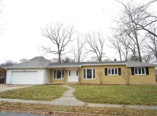 604 Alma Pl, Oakhurst, NJ