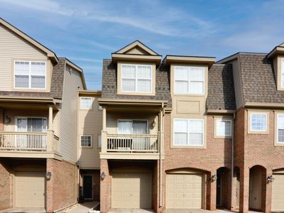 2767 Barclay Way, Ann Arbor, MI, 48105