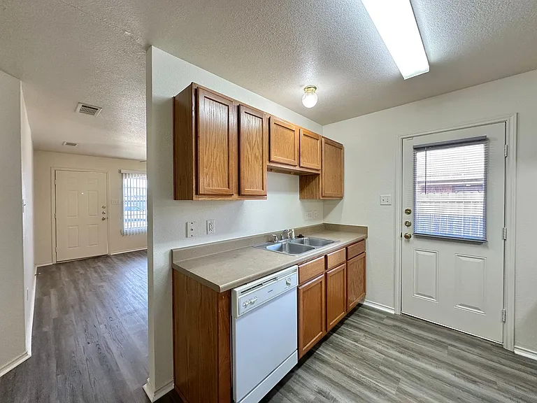 5108 Lauren Lea Dr — Photo 9