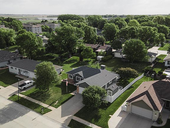 4th image of 1008 Sycamore Ave