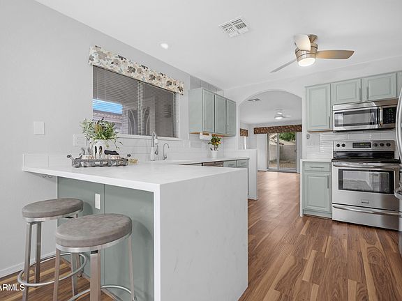 3rd image of 5423 W Sands Road