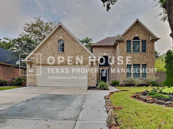 1731 Red Oak Ter
