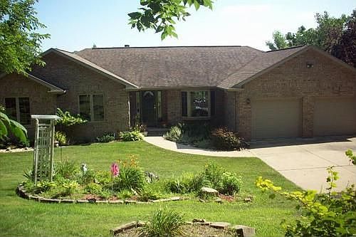 1st image of 17960 Twin Springs Dr