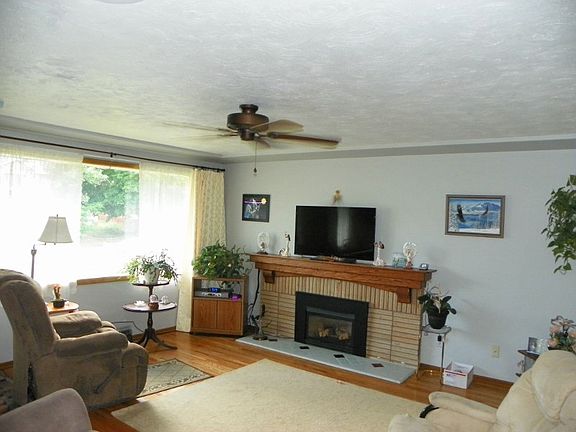 3rd image of 1214 E Liberty Ave