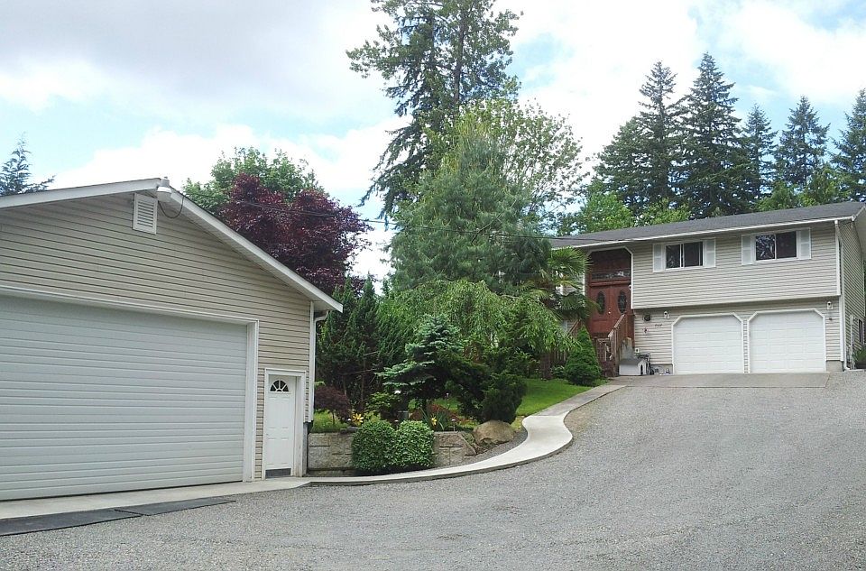 1st image of 7507 190th Ave E