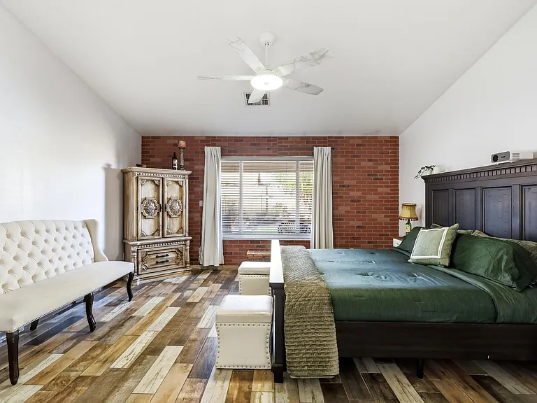 15276 W Watson Ln — Photo 13