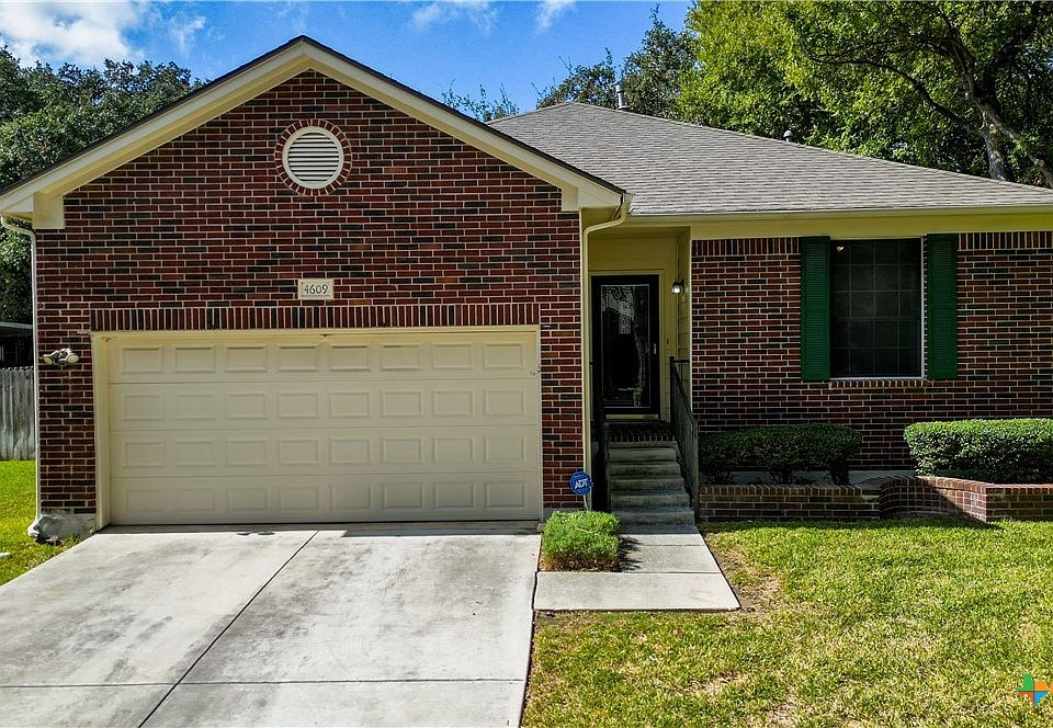 1st image of 4609 Flagstone Dr