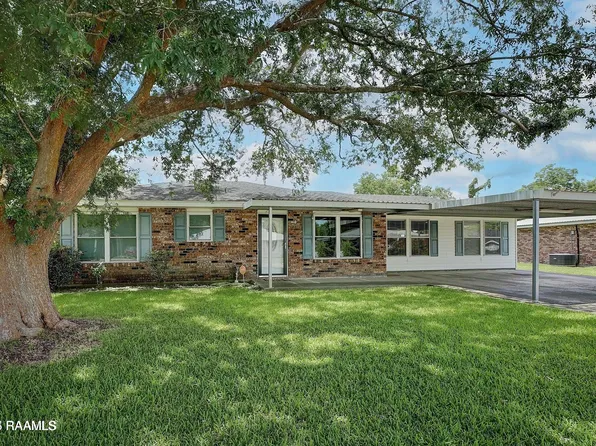 211 Guadalupe St, New Iberia, LA 70563