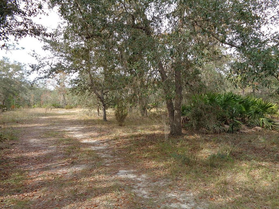 2nd image of 388 Sleepy Hollow Dr