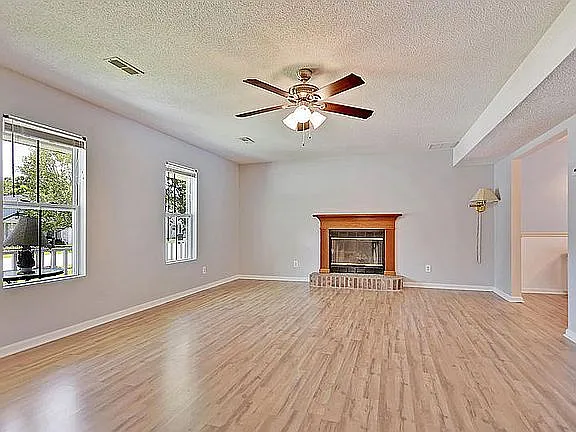 Studio, 1.0 bath, 1311 sqft, $2,778 — Photo 3
