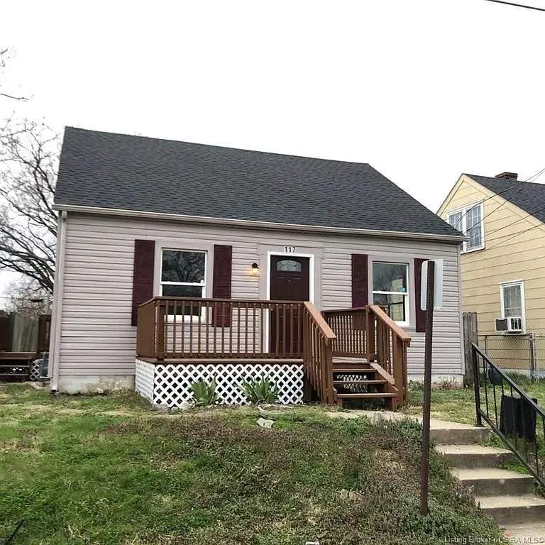 4 bed, 1.0 bath, 1199 sqft, $1,247 — Photo 1
