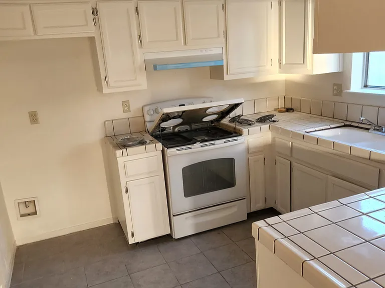 3504 Starwood Ln — Photo 7