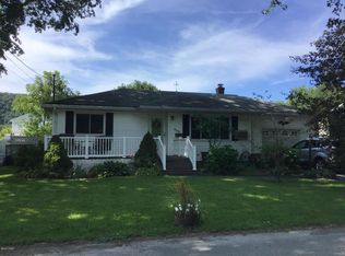 905 Avenue O, Matamoras, PA 18336