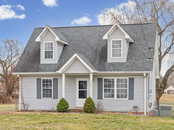 1021 Poppy Seed Dr, Oak Grove, KY 42262