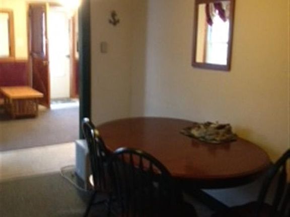 3rd image of 307 W Glenwood Ave