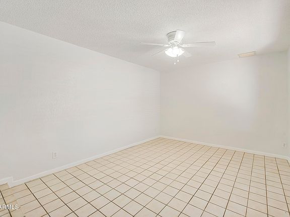 5th image of 4026 W GARDEN Drive