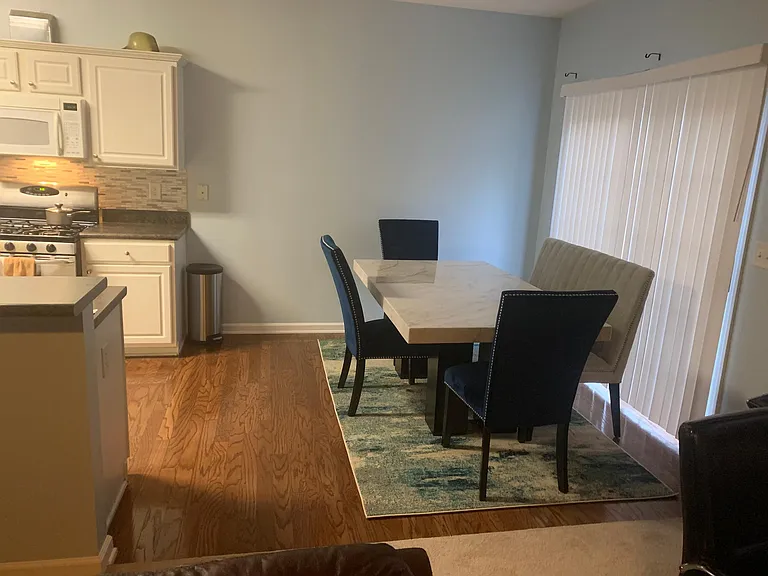 Royal Regency Cir NW — Photo 5