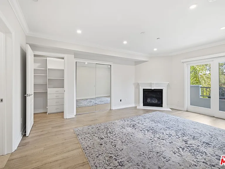 1838 Westholme Ave #203 — Photo 29