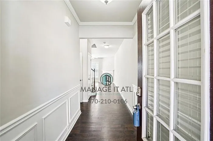 2558 Village Park Bnd — Photo 4