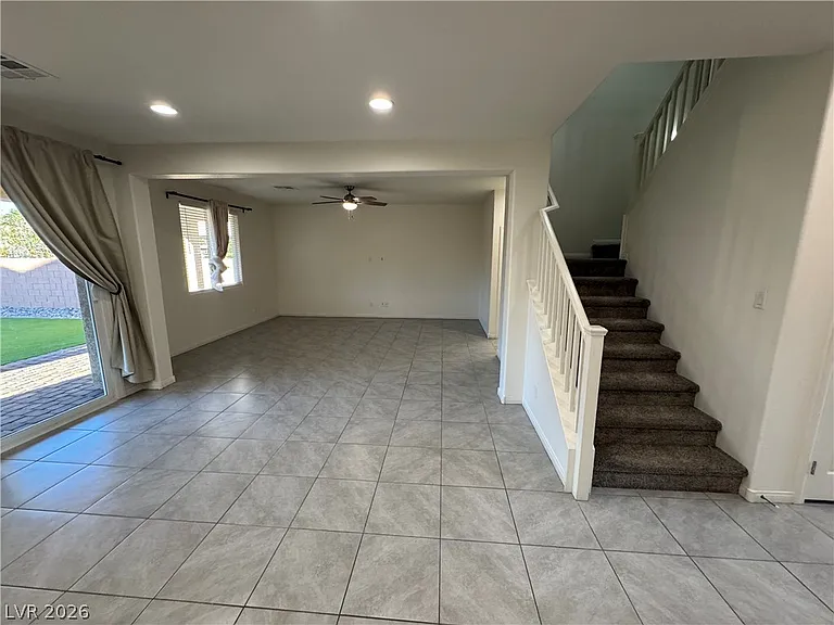 7318 Tunnel View Ct — Photo 12