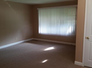 1143 E Central Ave, Miamisburg, OH 45342