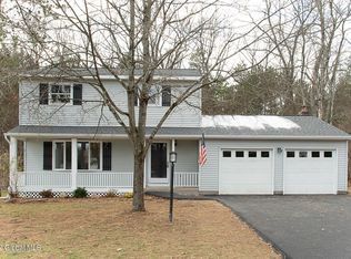 6 Baker Dr, Gansevoort, NY 12831