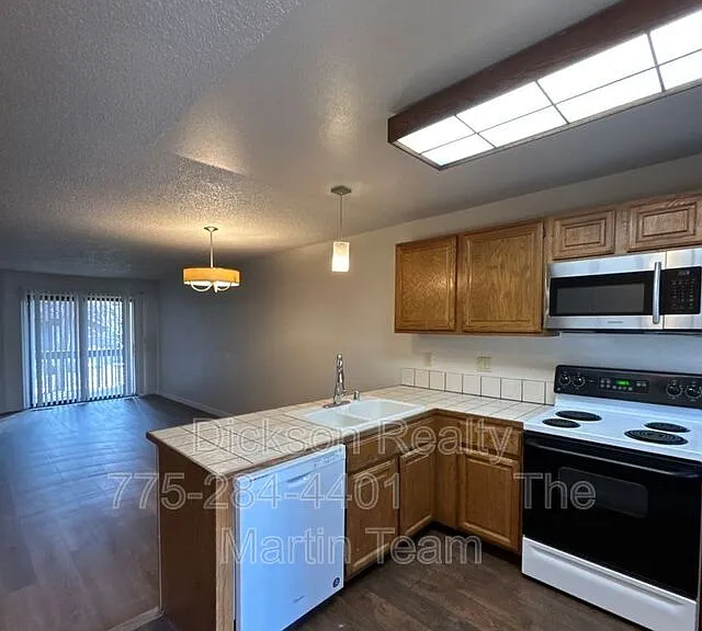2980 Tierra Verde W — Photo 2
