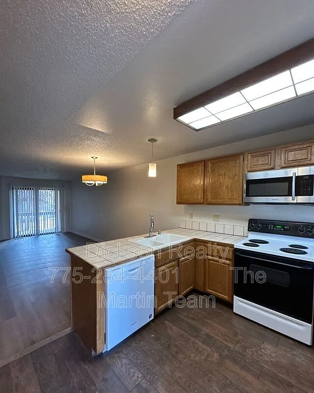 Building Photo - 2980 Tierra Verde W