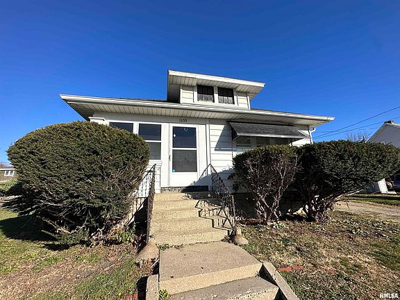 2nd image of 1655 E Main St