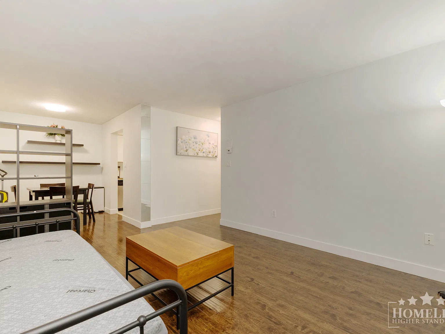 10644 151A St Surrey — Photo 3