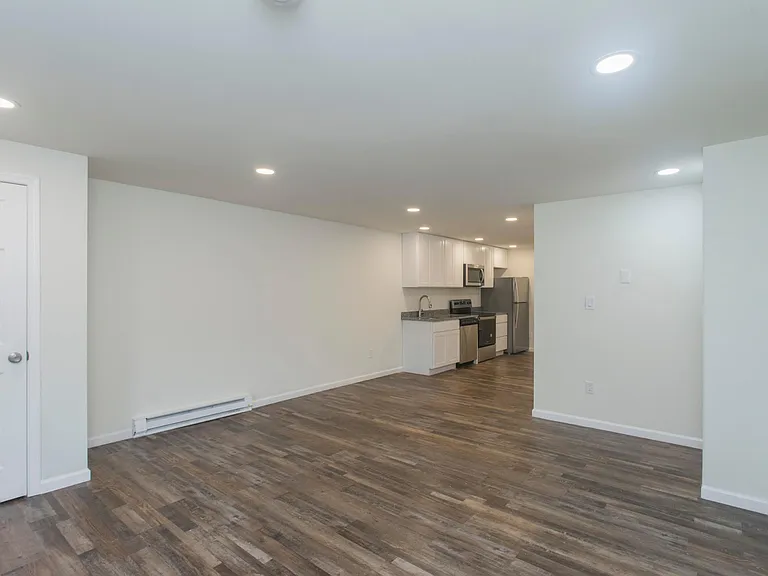 The Oakley — Photo 154