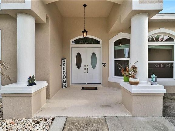 4th image of 247 WESTWIND DRIVE