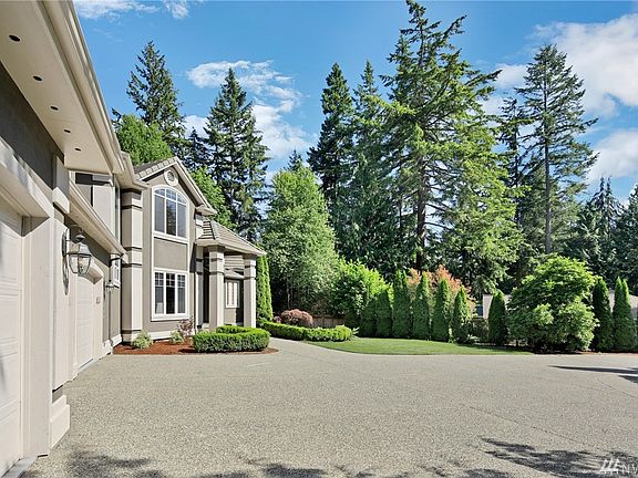 3rd image of 3330 226th Ave SE