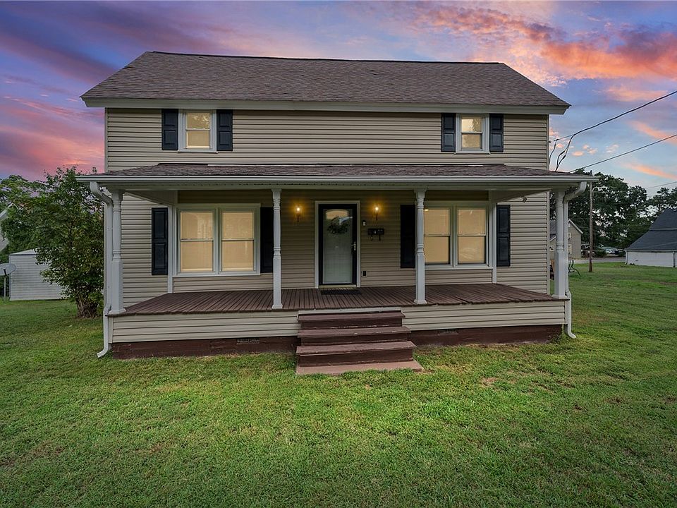 1st image of 47 Square St