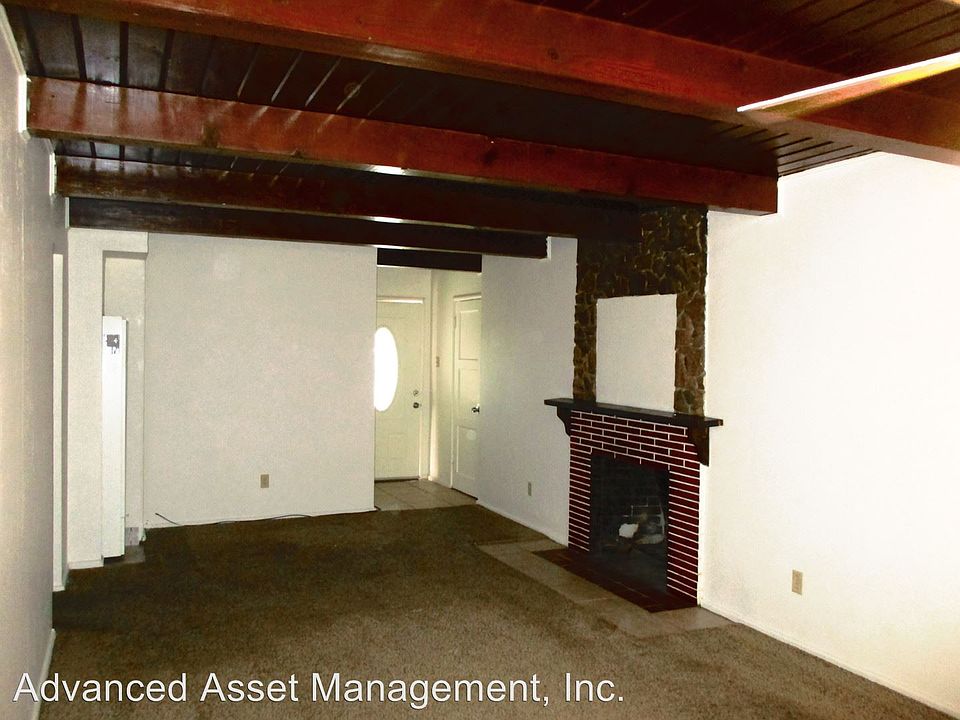2nd image of 815 Southworth Dr