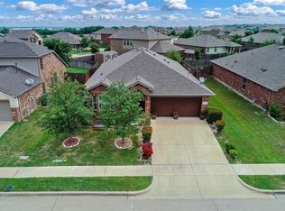 307 Coral Vine Ln, Burleson, TX 76028